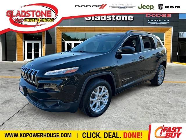 2017 Jeep Cherokee Latitude FWD photo