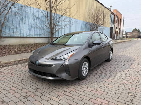 2017 Toyota Prius Two FWD photo