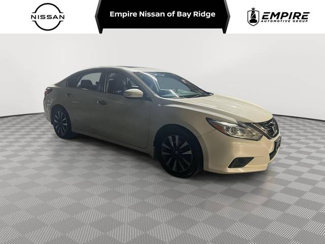 2017 Nissan Altima 2.5 SV FWD photo