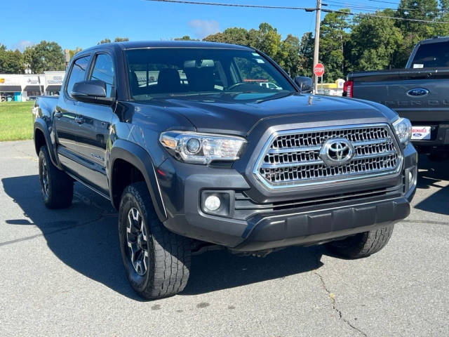 2017 Toyota Tacoma TRD Off Road 4WD photo