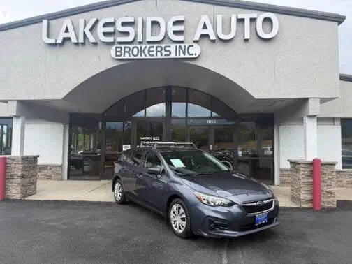 2017 Subaru Impreza AWD photo