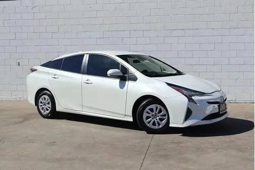 2017 Toyota Prius Two FWD photo