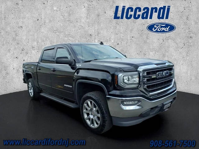 2017 GMC Sierra 1500 SLE 4WD photo