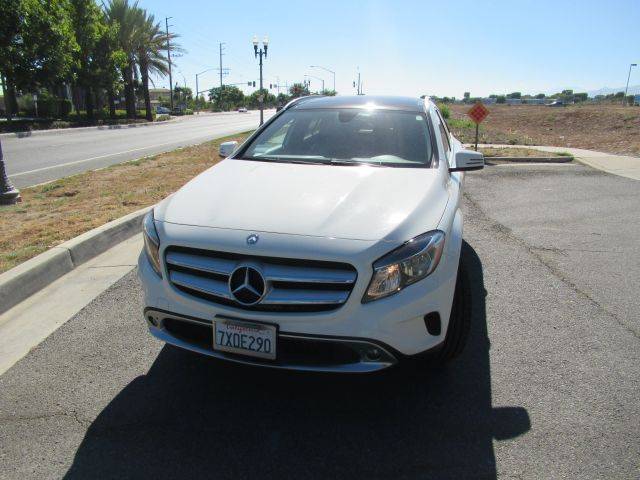 2017 Mercedes-Benz GLA-Class GLA 250 AWD photo