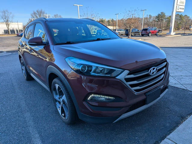 2017 Hyundai Tucson Sport FWD photo