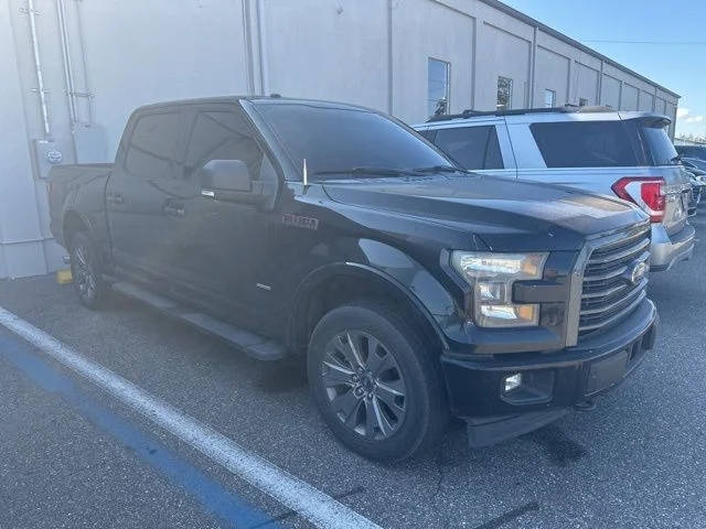 2017 Ford F-150 XLT 4WD photo