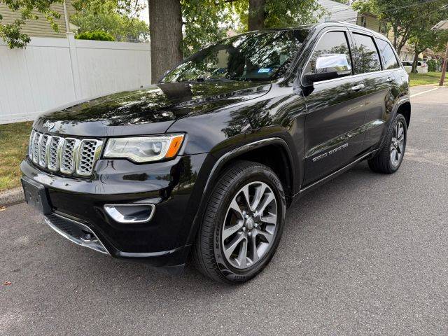 2017 Jeep Grand Cherokee Overland 4WD photo