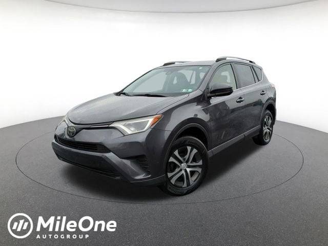 2017 Toyota RAV4 LE AWD photo