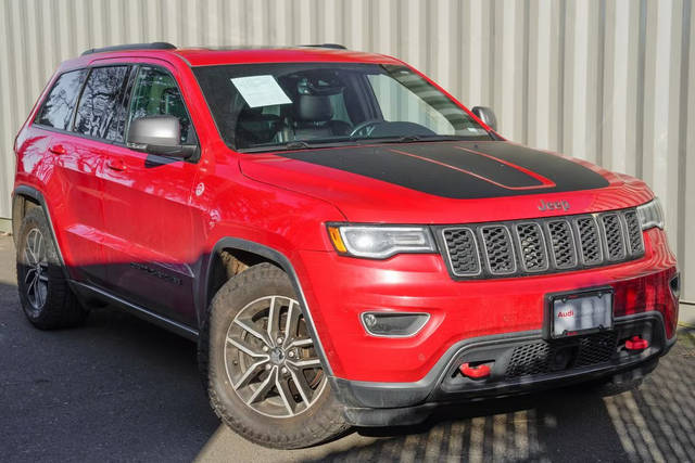 2017 Jeep Grand Cherokee Trailhawk 4WD photo