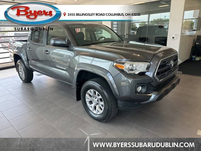 2017 Toyota Tacoma SR5 4WD photo