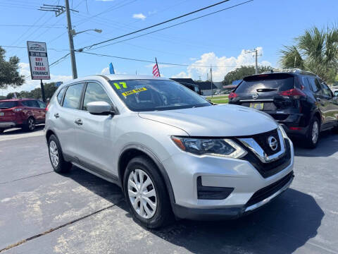 2017 Nissan Rogue S FWD photo