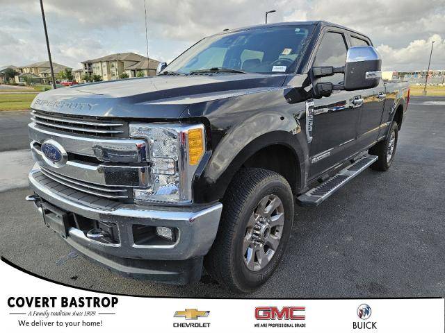 2017 Ford F-250 Super Duty Lariat 4WD photo