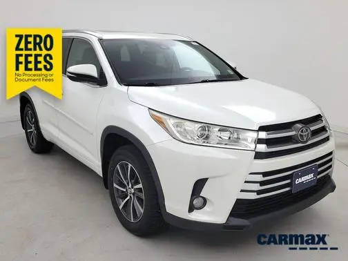 2017 Toyota Highlander XLE AWD photo