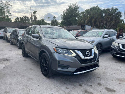 2017 Nissan Rogue S FWD photo