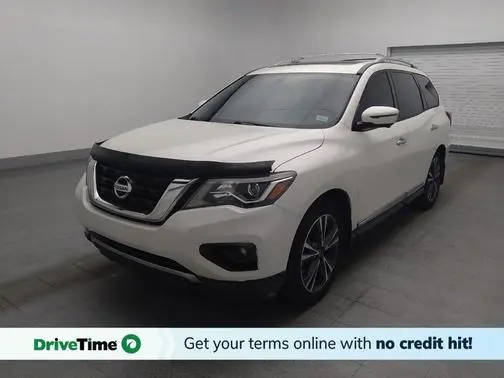 2017 Nissan Pathfinder Platinum FWD photo