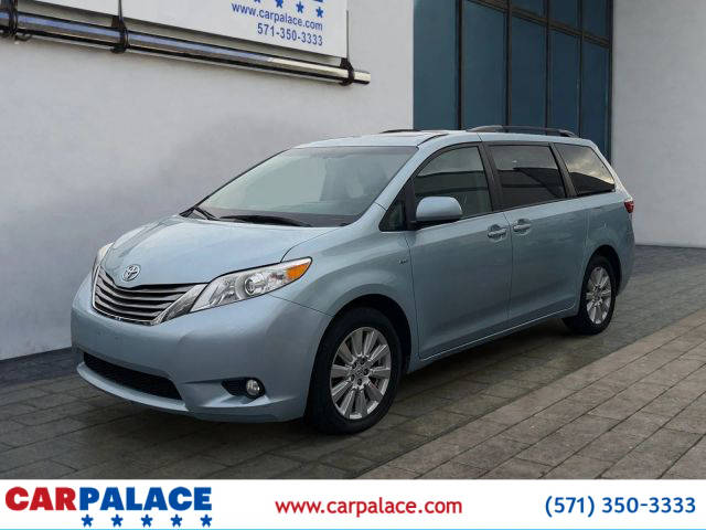 2017 Toyota Sienna XLE AWD photo
