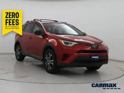 2017 Toyota RAV4 LE FWD photo