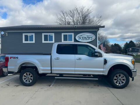 2017 Ford F-250 Super Duty Lariat 4WD photo