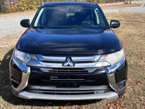 2016 Mitsubishi Outlander ES 4WD photo