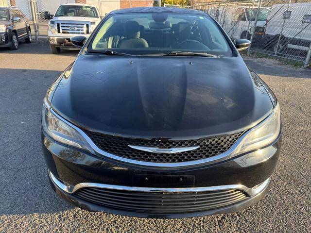 2015 Chrysler 200 Limited FWD photo