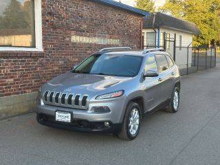 2015 Jeep Cherokee Latitude FWD photo