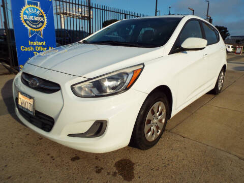 2015 Hyundai Accent GS FWD photo