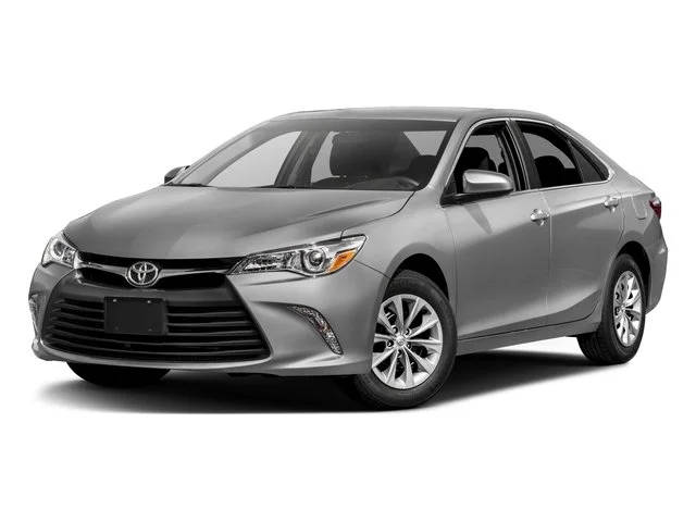 2017 Toyota Camry XLE FWD photo