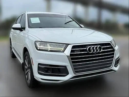 2017 Audi Q7 Premium Plus AWD photo