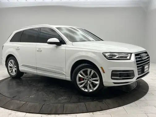 2017 Audi Q7 Premium Plus AWD photo