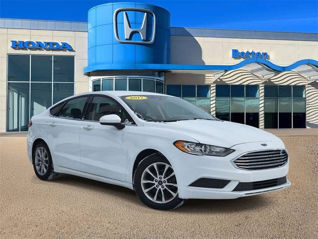 2017 Ford Fusion SE FWD photo
