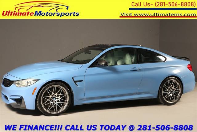 2017 BMW M4 RWD photo