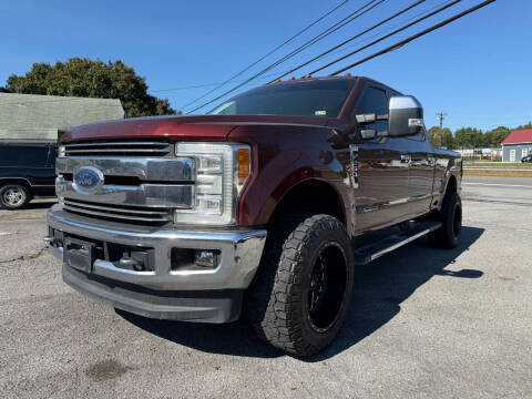 2017 Ford F-250 Super Duty Lariat 4WD photo