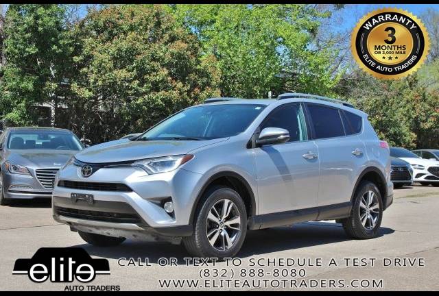 2017 Toyota RAV4 XLE AWD photo