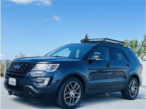 2017 Ford Explorer Sport 4WD photo