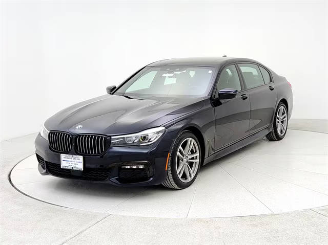 2017 BMW 7 Series 740i xDrive AWD photo
