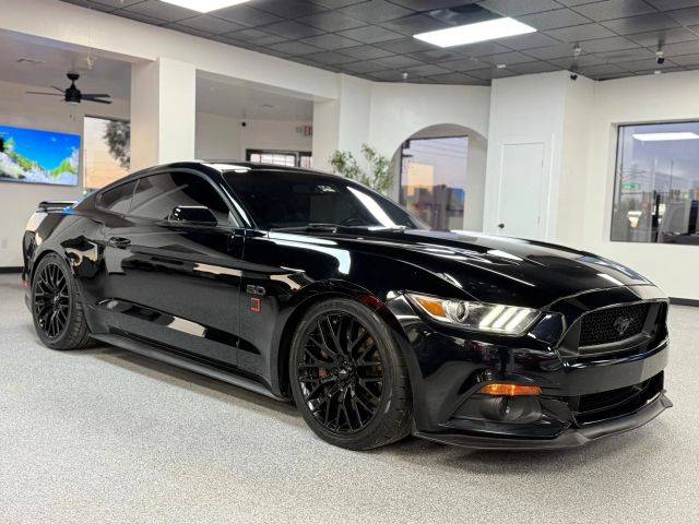 2017 Ford Mustang GT Premium RWD photo