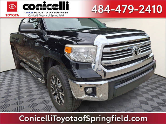 2017 Toyota Tundra SR5 4WD photo