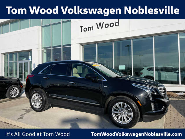 2017 Cadillac XT5 FWD FWD photo