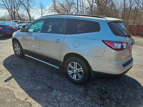 2017 Chevrolet Traverse LT AWD photo