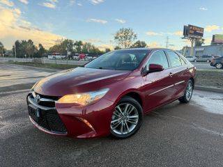 2017 Toyota Camry SE FWD photo