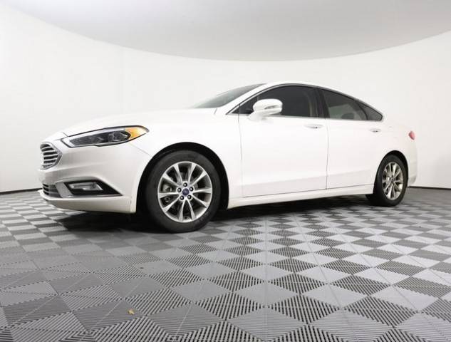 2017 Ford Fusion SE FWD photo