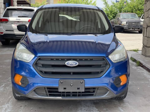 2017 Ford Escape S FWD photo