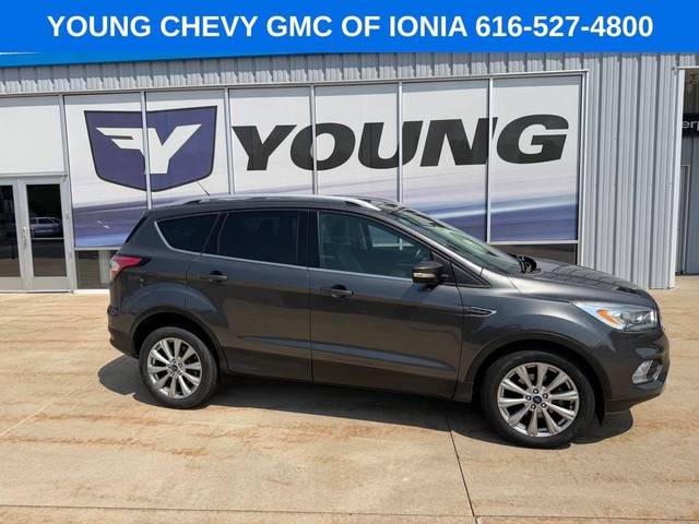 2017 Ford Escape Titanium FWD photo