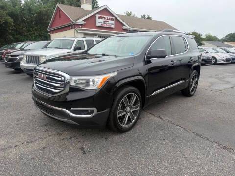 2017 GMC Acadia Denali AWD photo
