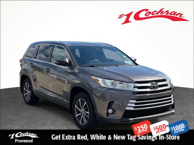 2017 Toyota Highlander XLE AWD photo