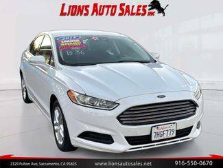 2015 Ford Fusion SE FWD photo