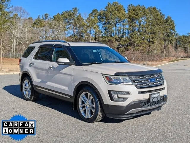 2017 Ford Explorer Limited FWD photo