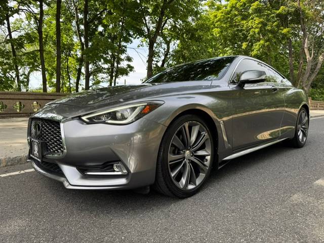 2017 Infiniti Q60 3.0t Premium AWD photo