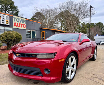 2015 Chevrolet Camaro LT RWD photo