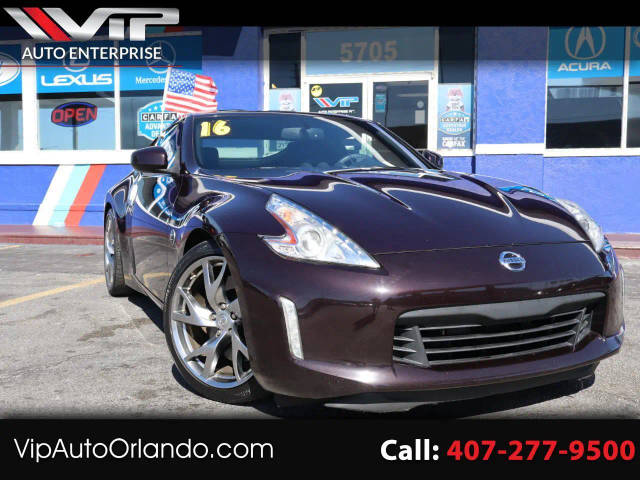 2016 Nissan 370Z Sport Tech RWD photo